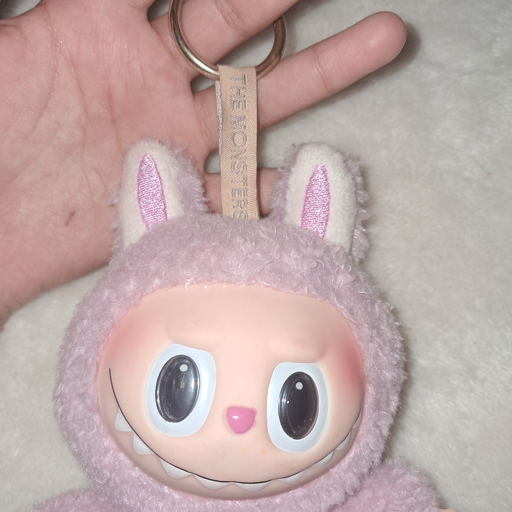 Pop Mart Labubu Exciting Macaron plush pendan - Picture 2 of 2